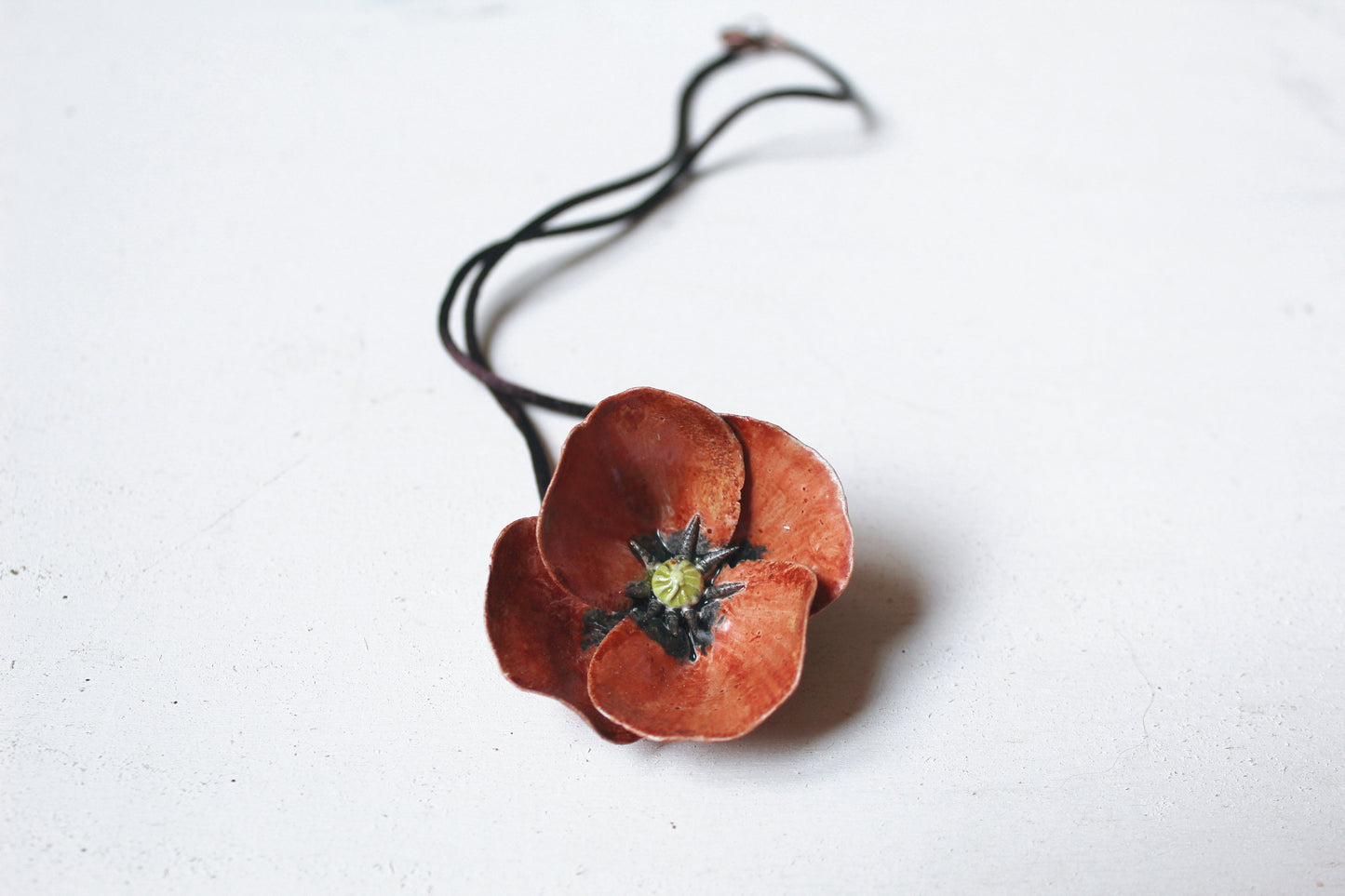 Collana "Papavero" in gres