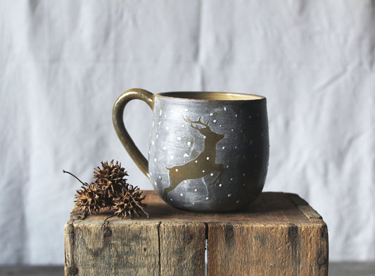 Cervo che salta - Tazza in gres scuro